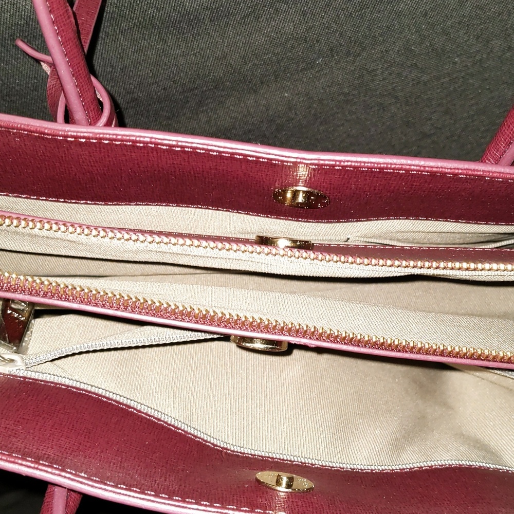 Handbag - Picture 3 of 5